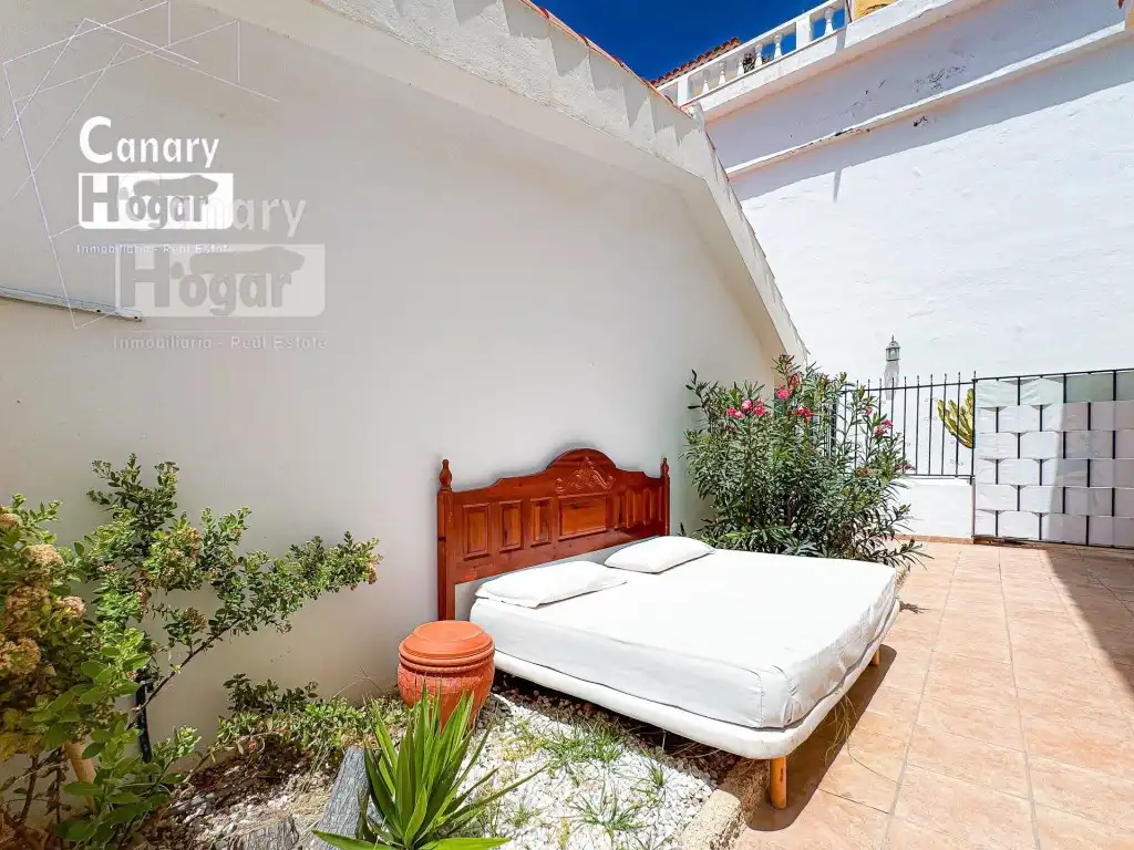 Detached house with pool for sale in Calle de Finlandia, imagen 13