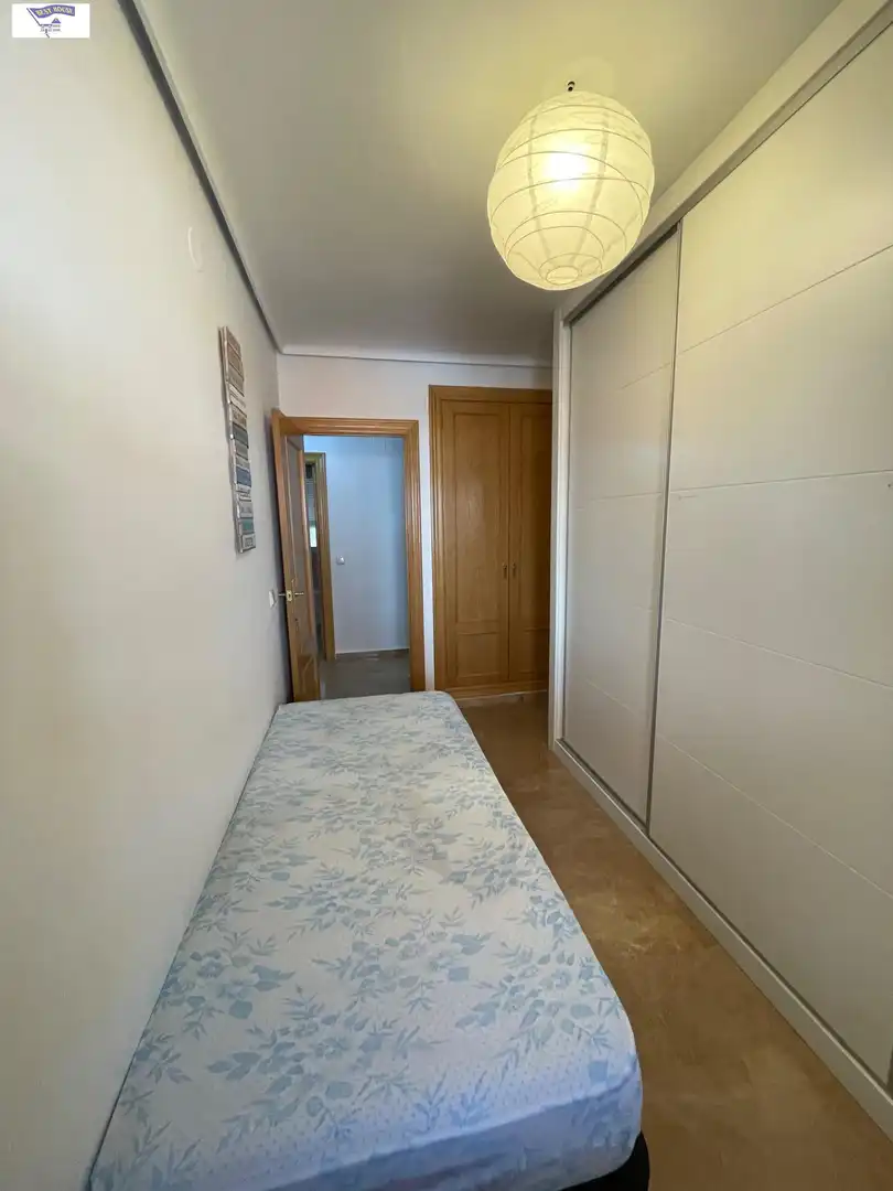 Habitación de Apartamento de alquiler en Albacete con Calefacción, Amueblado y Balcón