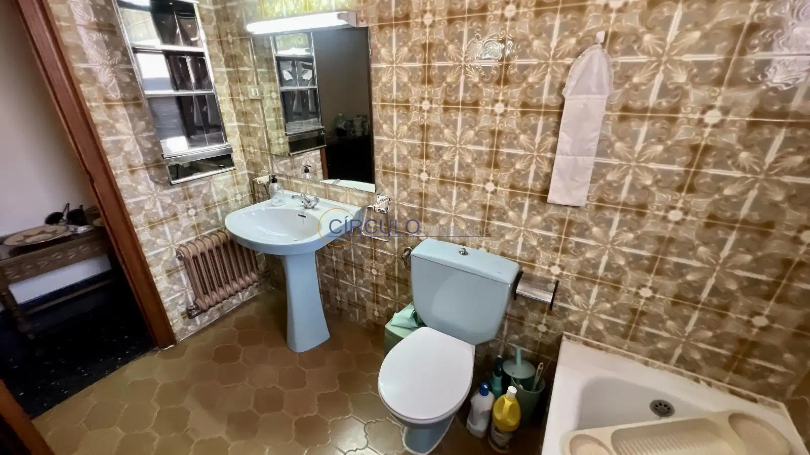 Badezimmer von Wohnung zum Verkauf in Lorca mit Terrasse, Abstellraum und Balkon