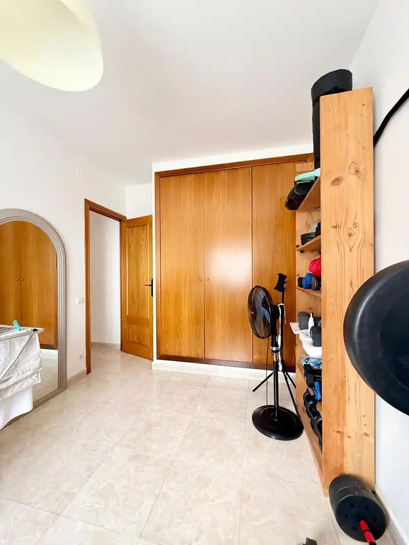 Habitación de Casa adosada en venta en Calafell con Calefacción, Jardín privado y Terraza