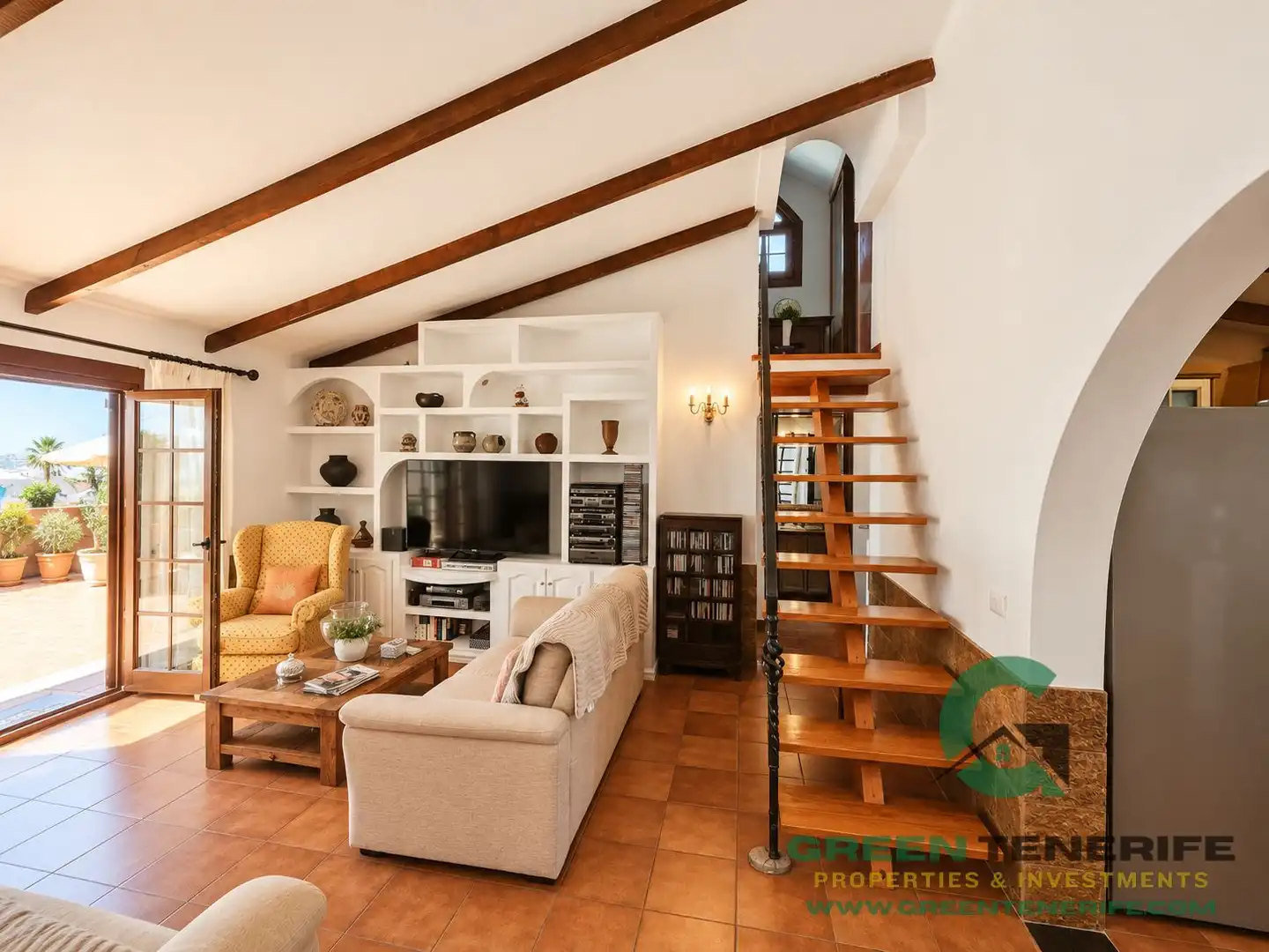 Sala d'estar de Casa o xalet en venda en San Miguel de Abona amb Aire condicionat, Terrassa i Piscina