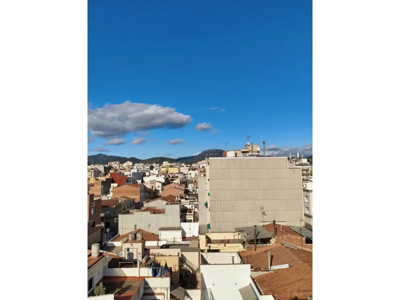 Piso en venta en Calle Poetessa Caparà, Sant Pere Nord
