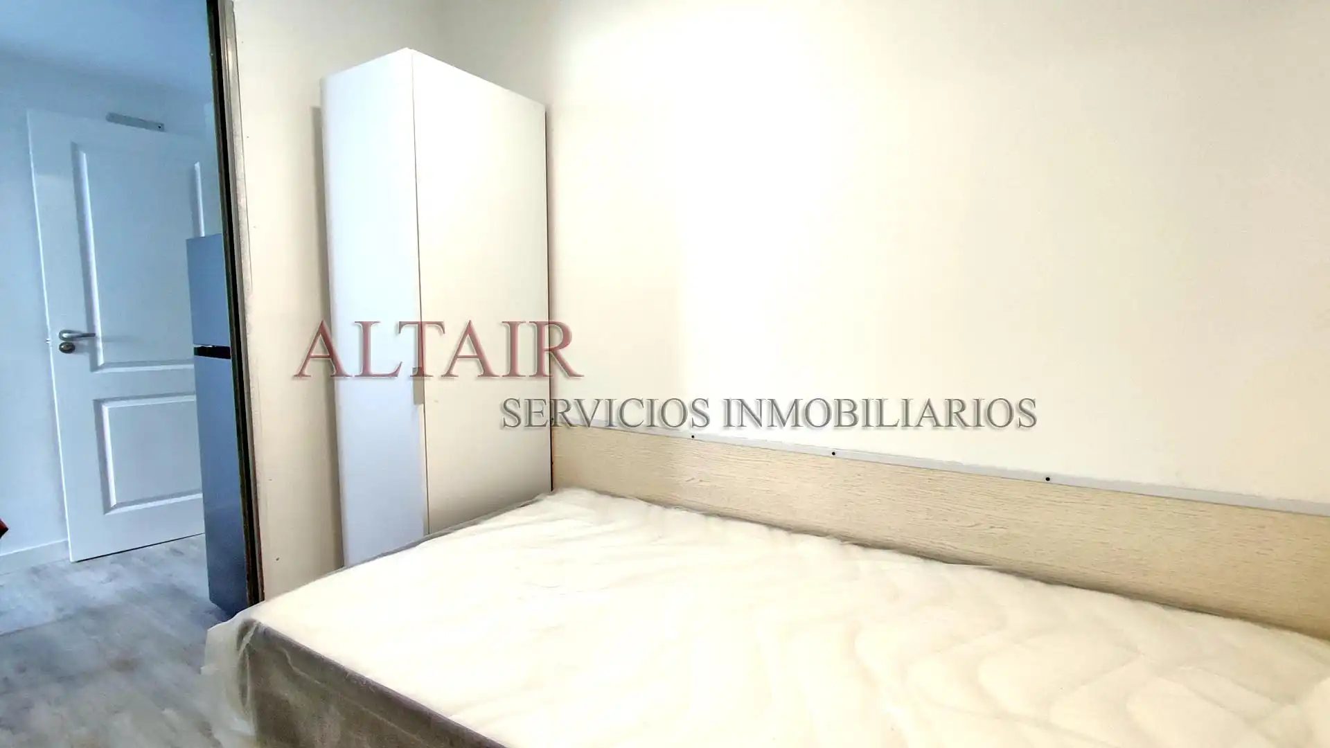 Habitación de Apartamento de alquiler en Getafe con Aire acondicionado, Calefacción y Amueblado