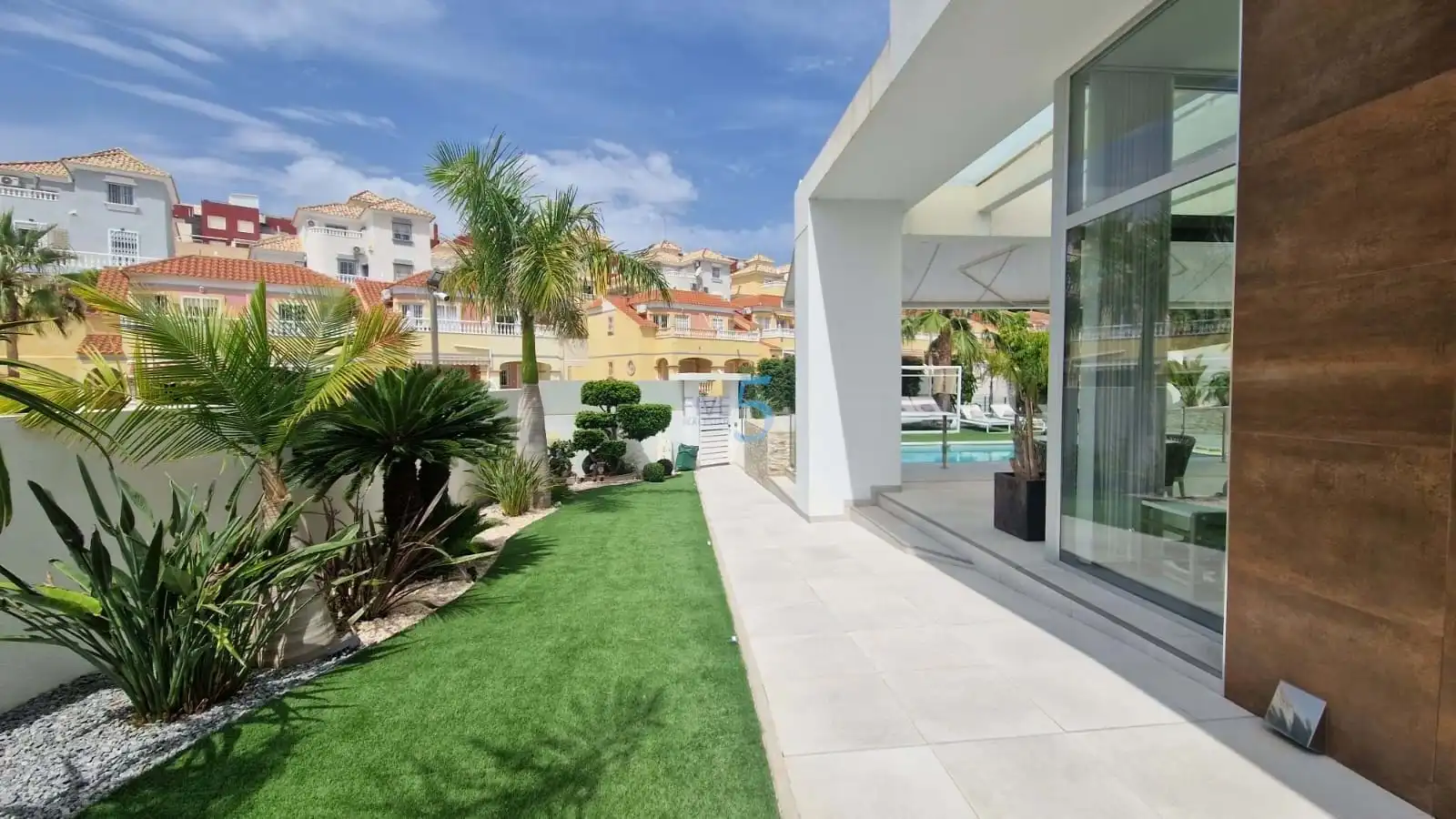 House with terrace for sale in Calle Venezuela, imagen 31