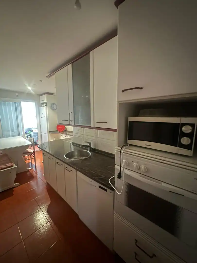 Cocina de Piso en venta en León Capital  con Calefacción, Terraza y TV