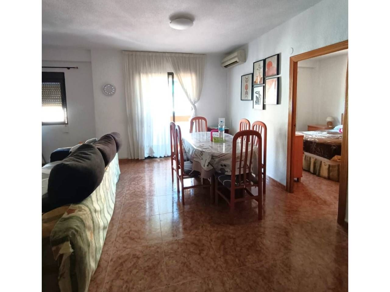 Menjador de Pis en venda en Alicante / Alacant amb Moblat i Balcó