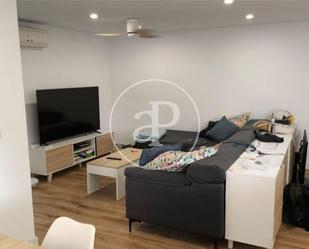 Sala d'estar de Pis de lloguer en  Valencia Capital amb Aire condicionat, Calefacció i Moblat