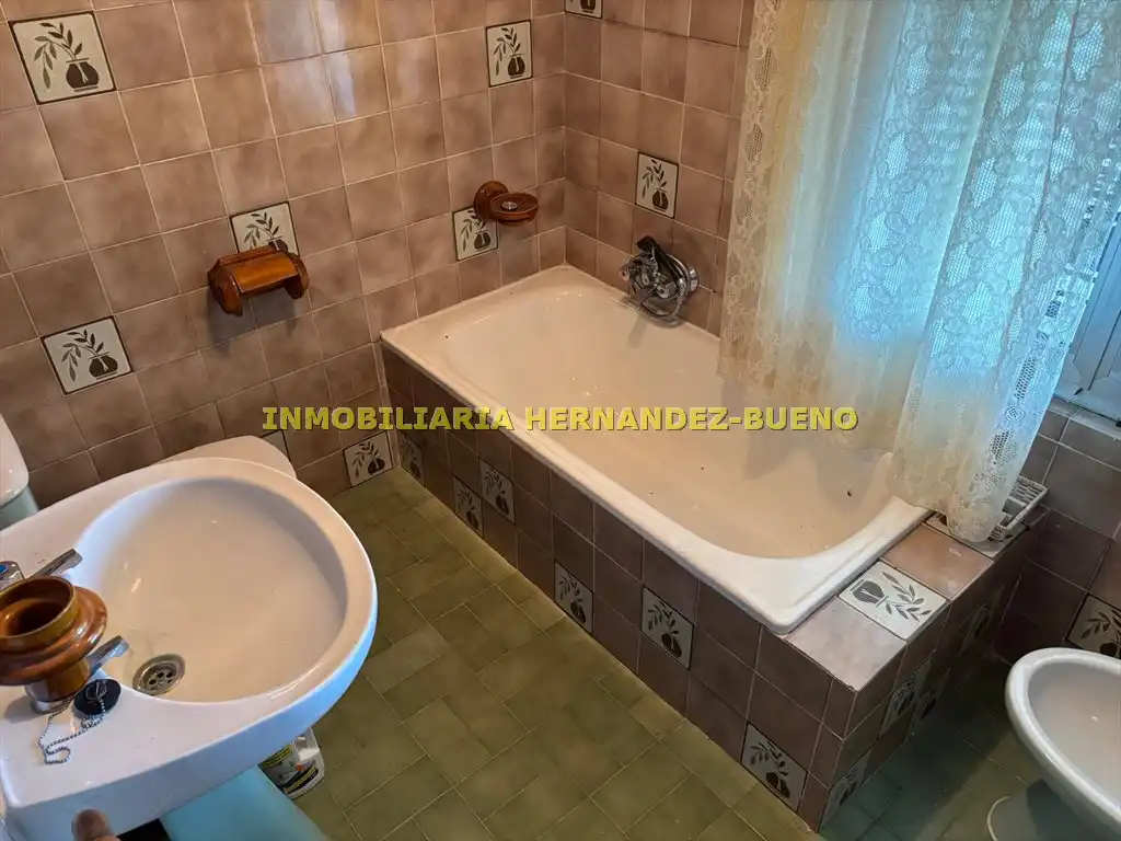 Baño de Casa o chalet en venta en Pelabravo con Calefacción, Jardín privado y Terraza