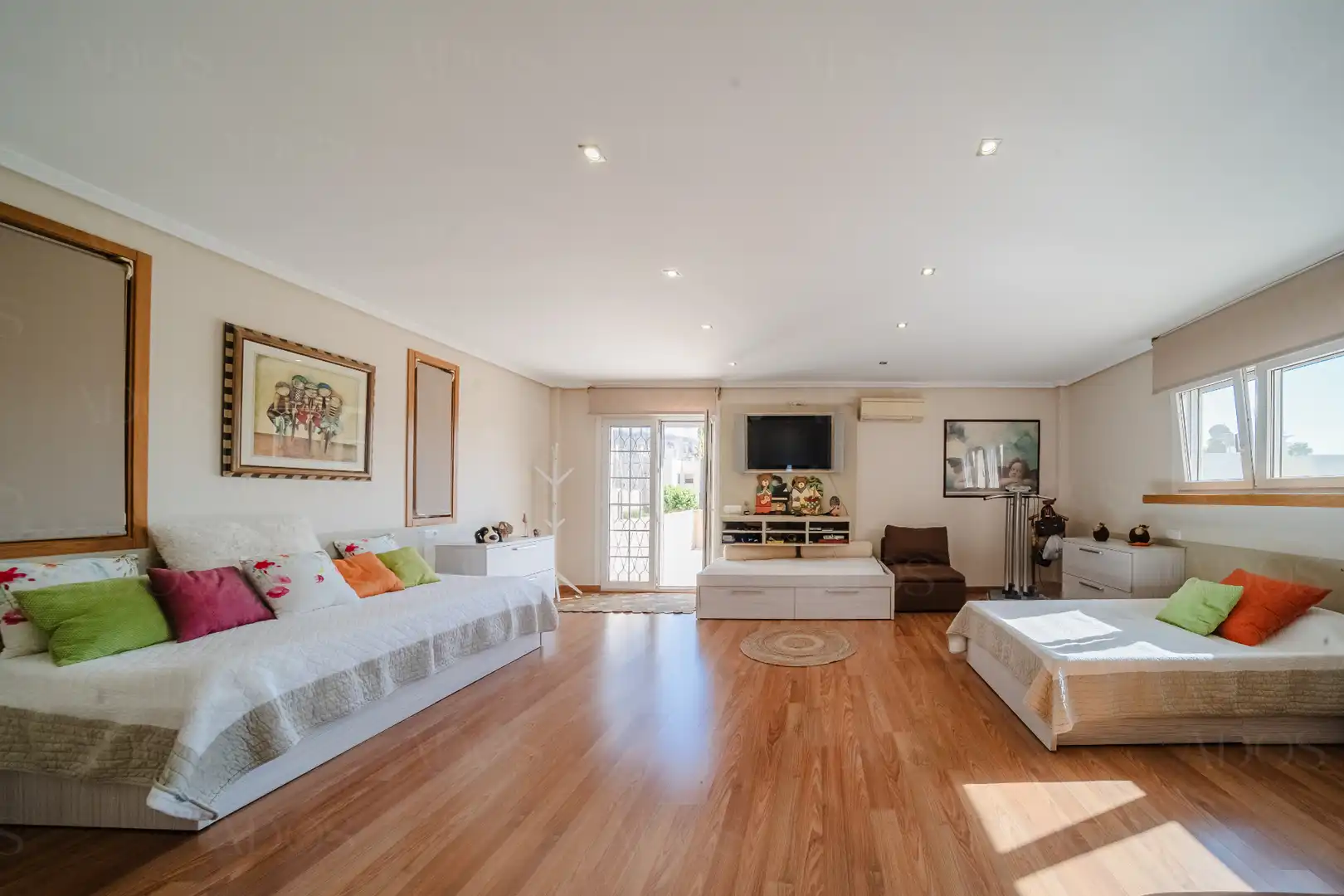 Houses for sale in Calle Fernando Casinello, Aguadulce Sur
