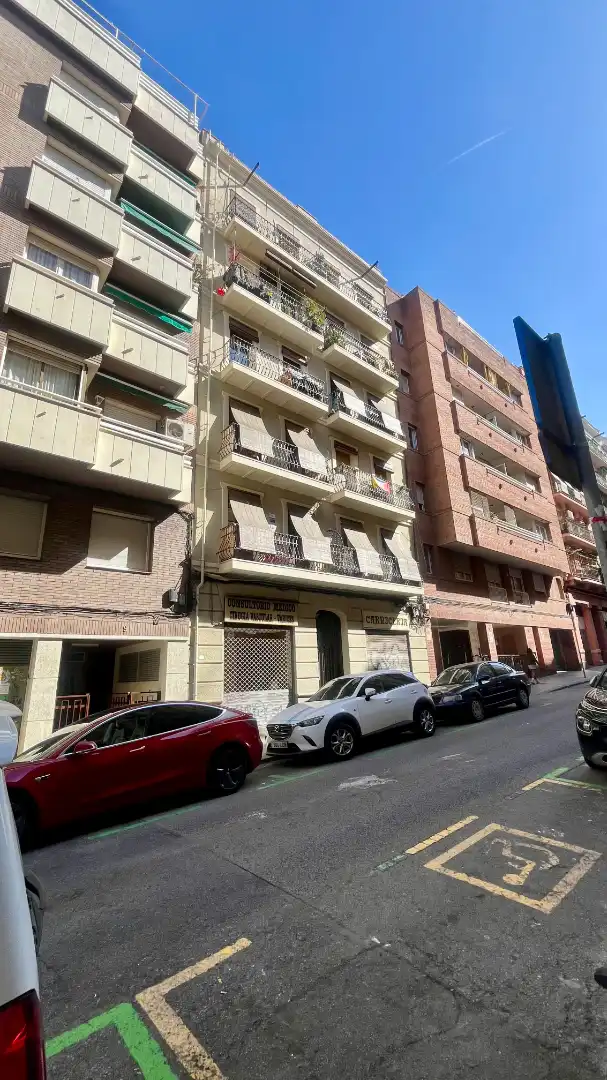Appartamento con terrazza in vendita a Carrer de Vallhonrat, imagen 4