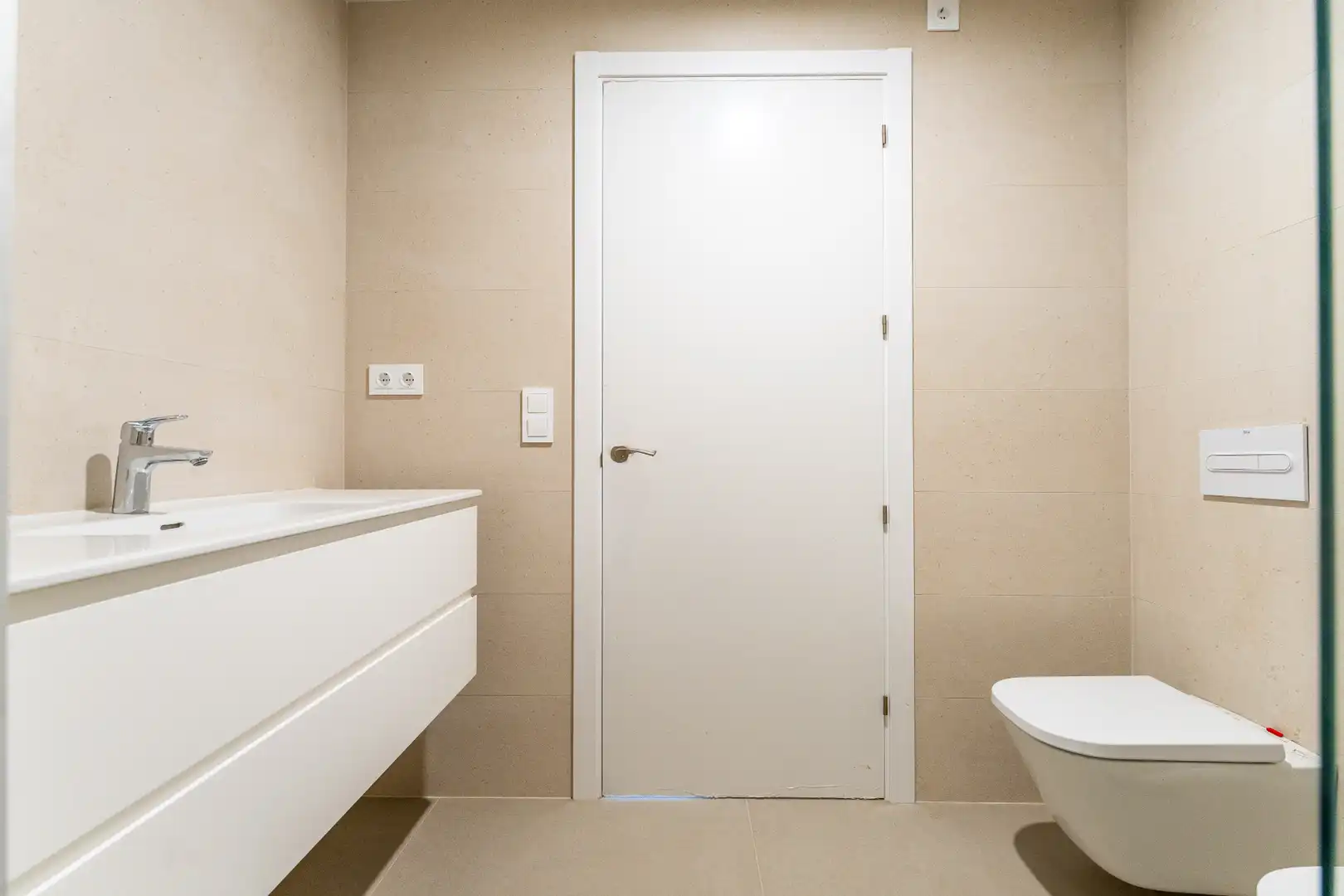 Baño de Casa adosada en venta en Cambrils con Jardín privado, Piscina y Domótica