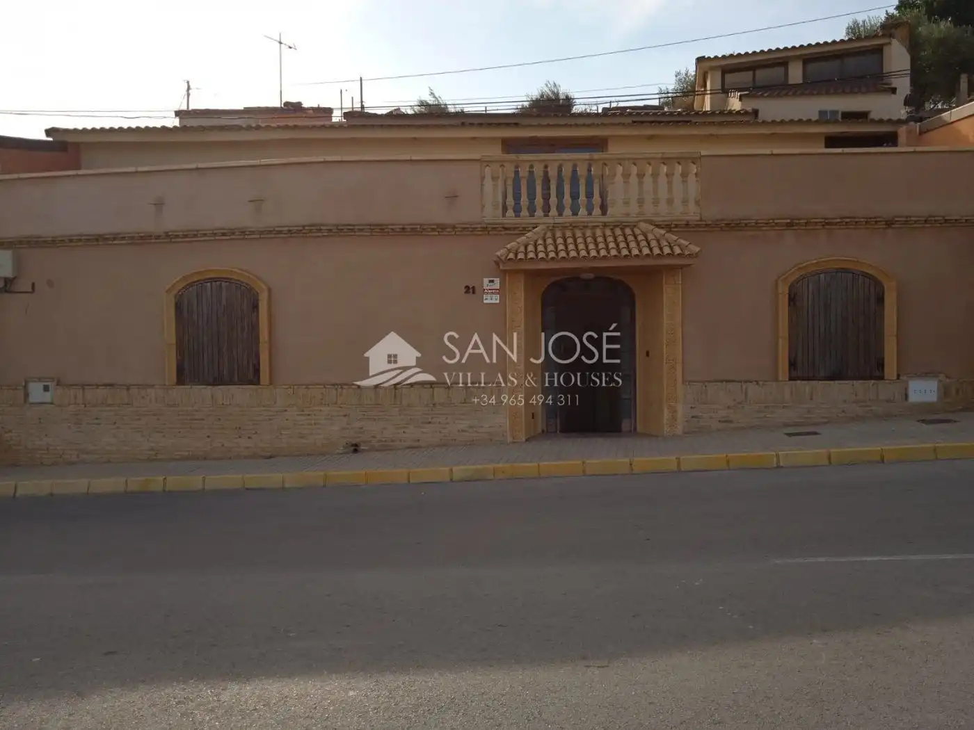 Vista exterior de Casa o xalet en venda en Crevillent amb Terrassa, Traster i Piscina