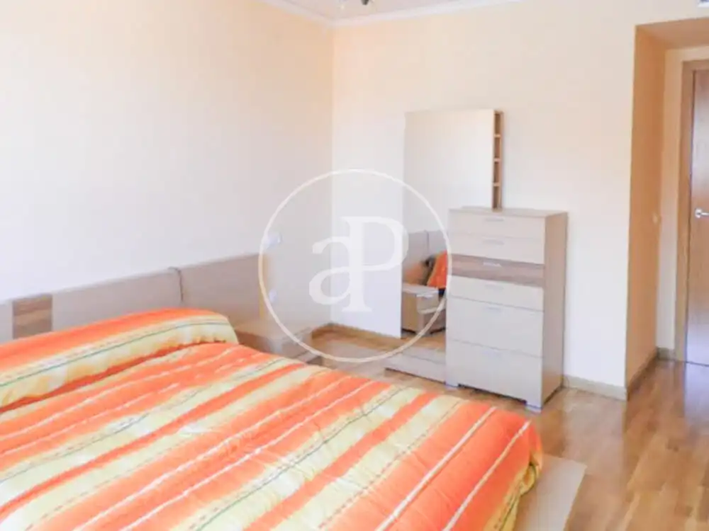 Flat with terrace for sale in Sur