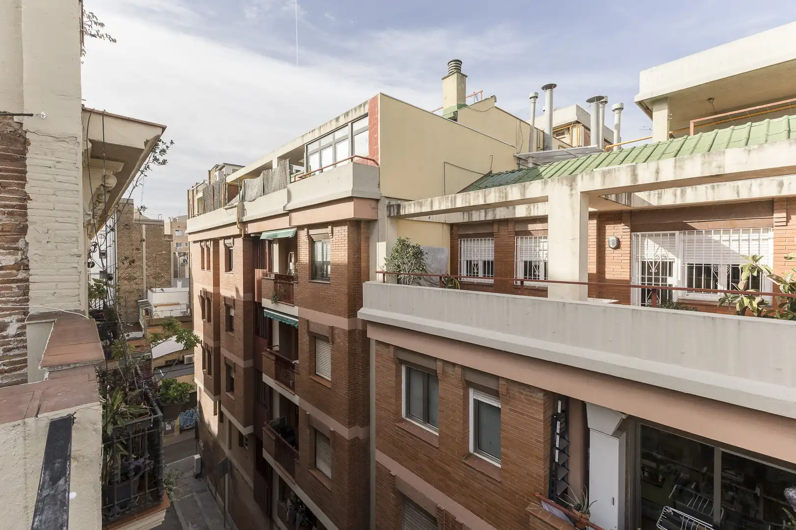 Vista exterior de Edificio en venta en  Barcelona Capital