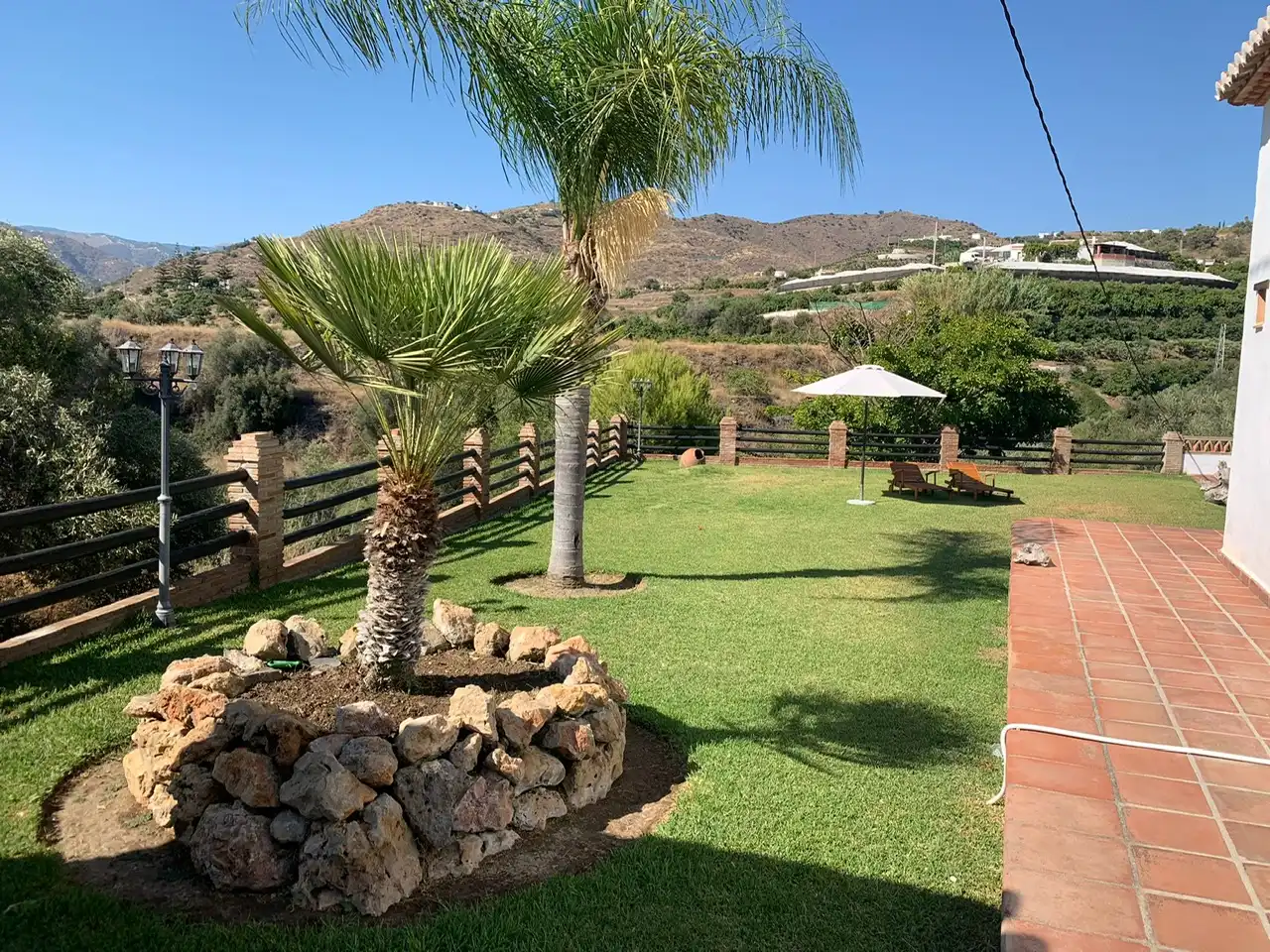 Jardín de Casa o chalet en venta en Torrox con Jardín privado, Terraza y Piscina