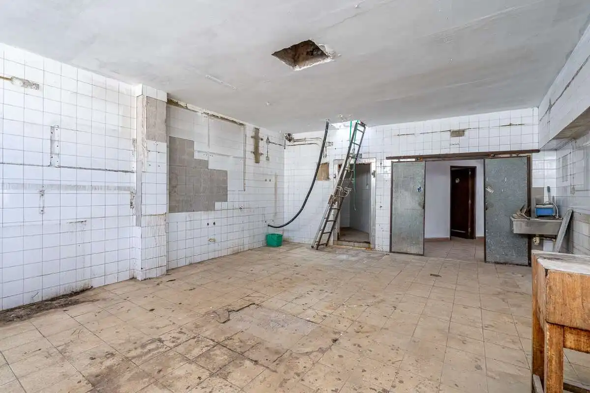 Commercial properties for sale in Tías