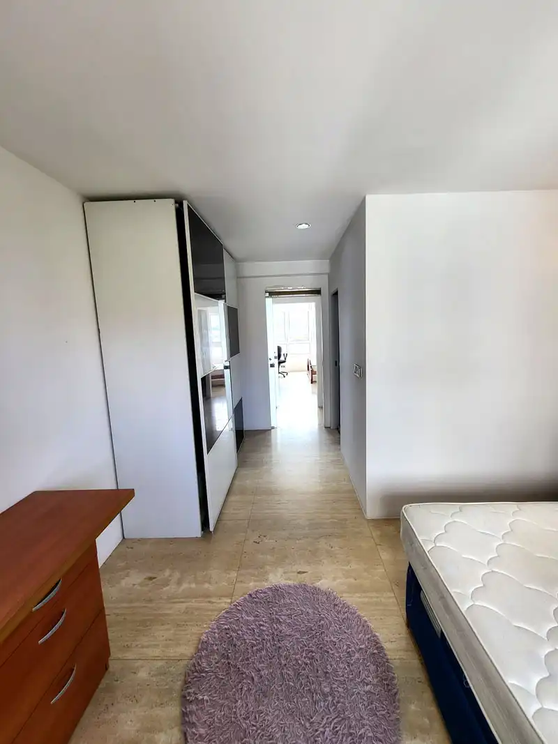 Piso de alquiler en Vigo  con Amueblado, Horno y Lavadora
