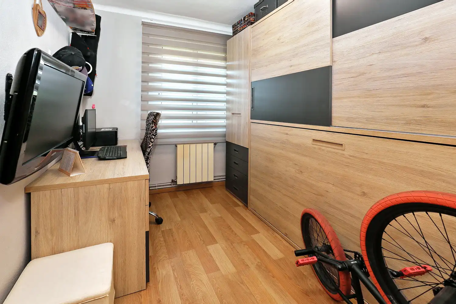 Habitación de Piso en venta en Barcelona con Aire acondicionado, Amueblado y Horno