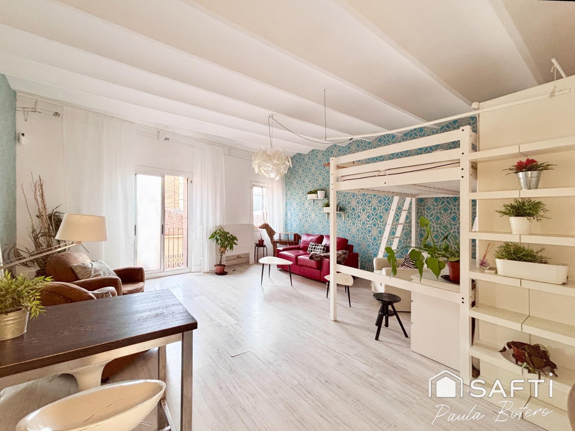 Bedroom of Flat for sale in  Barcelona Capital  with Air Conditioner, Heating and Balcony