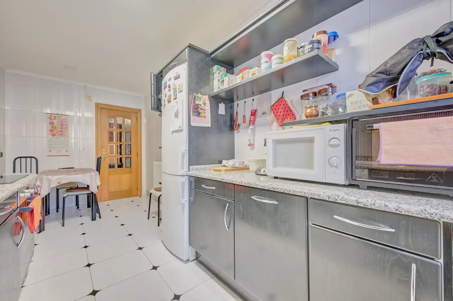 Kitchen of Flat for sale in Puente la Reina / Gares  with Heating, Parquet flooring and Terrace