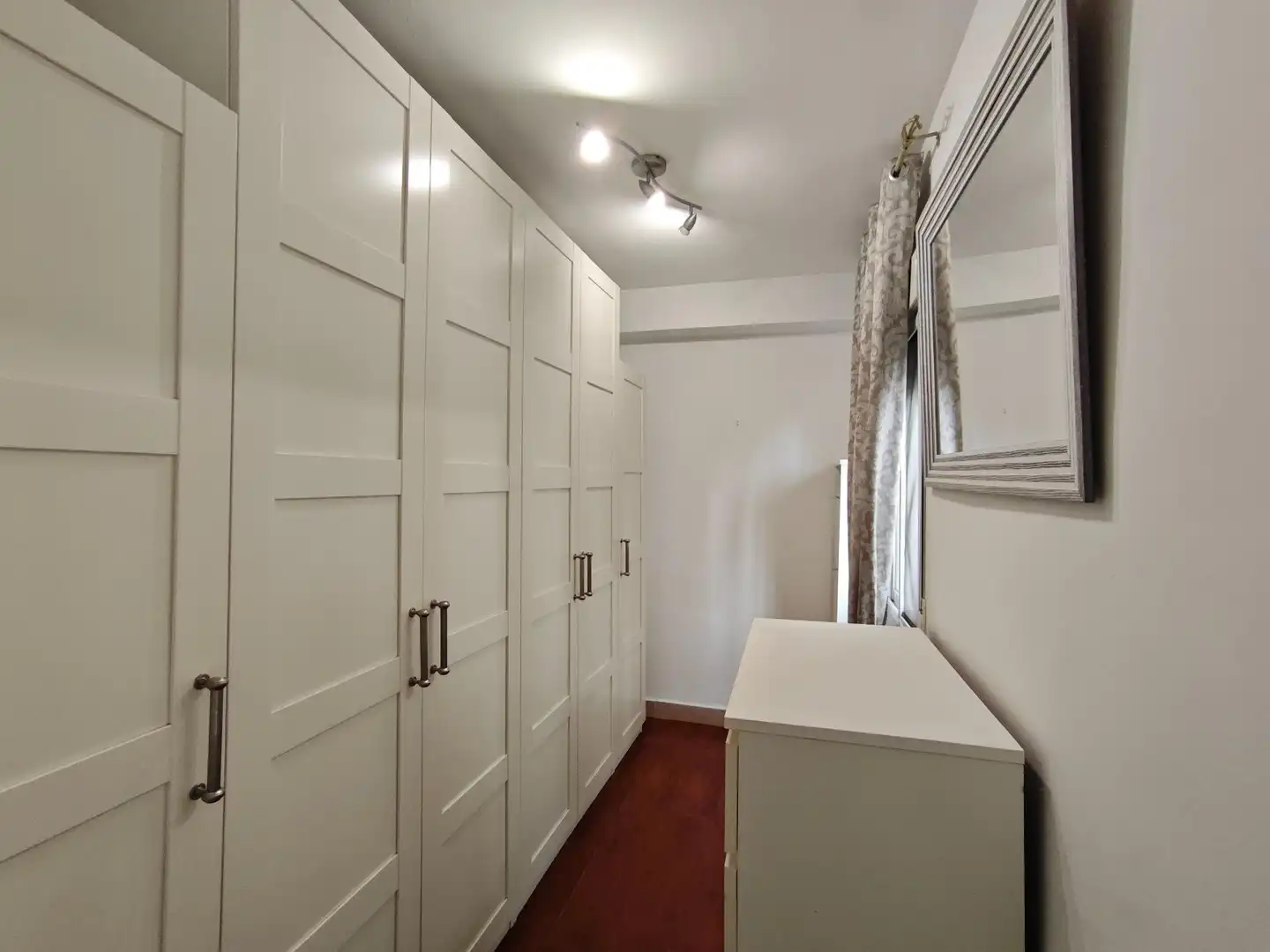Apartamento de alquiler en Sevilla con Aire acondicionado, Calefacción y Amueblado