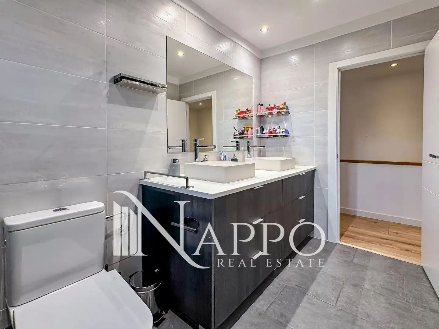 Baño de Casa adosada en venta en Calvià con Aire acondicionado, Calefacción y Jardín privado