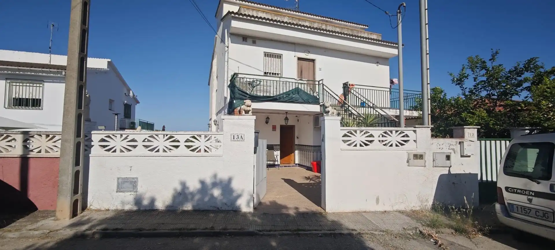 Vista exterior de Pis en venda en La Bisbal del Penedès amb Aire condicionat, Calefacció i Terrassa