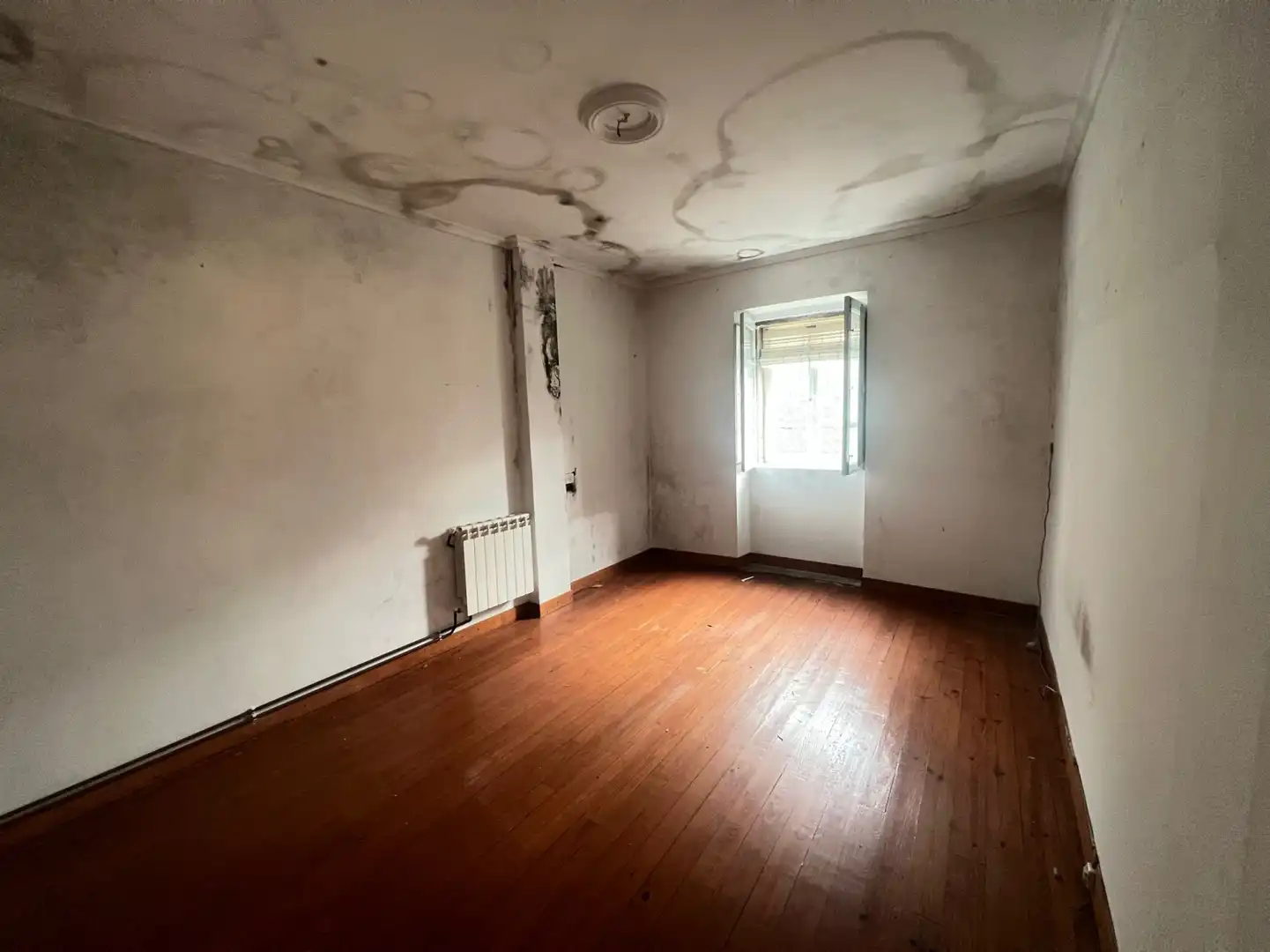 Sala de estar de Casa o chalet en venta en O Saviñao  con Calefacción