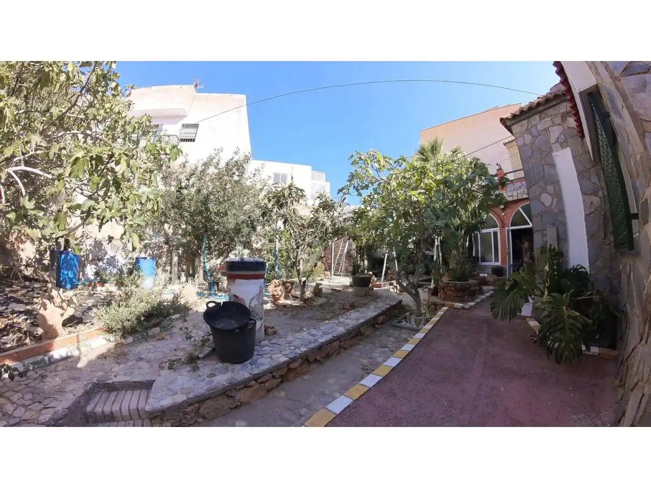 Vista exterior de Casa o xalet en venda en El Ejido amb Calefacció, Jardí privat i Terrassa