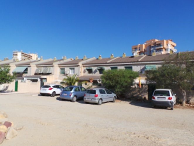 Exterior view of Single-family semi-detached for sale in Alicante / Alacant