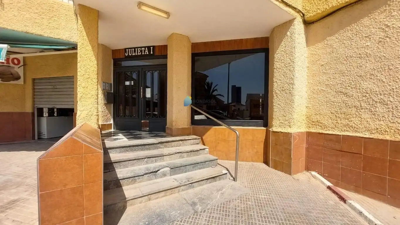 Apartamento en venta en Cartagena con Aire acondicionado y Amueblado