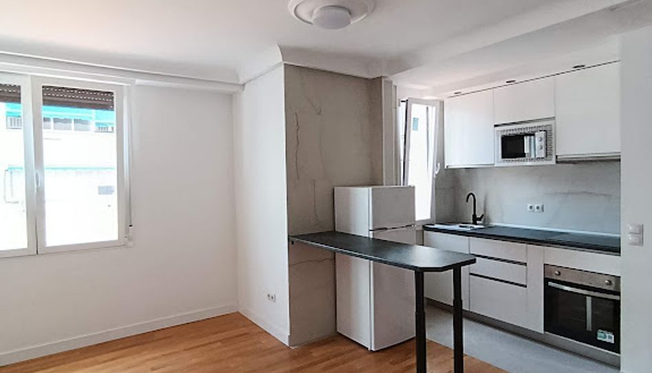 Piso de alquiler en Calle de la Estrella, 20, Universidad - Malasaña - Imagen 2