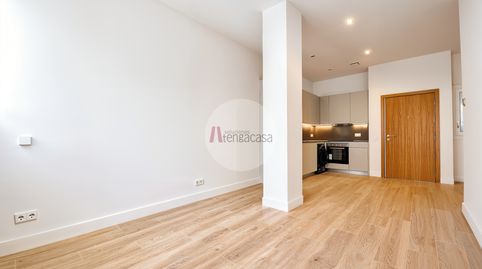 Foto 3 de Apartament en venda a Calle de Pedro Antonio de Alarcón, Pueblo Nuevo, Madrid Capital