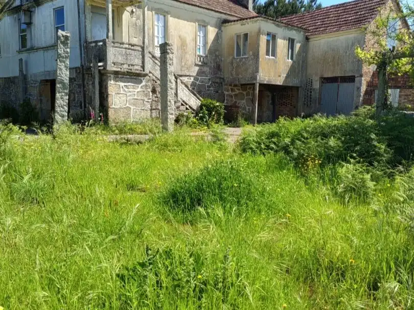 Casa rústica amb jardí en venda a Lugar do Outeiro 20