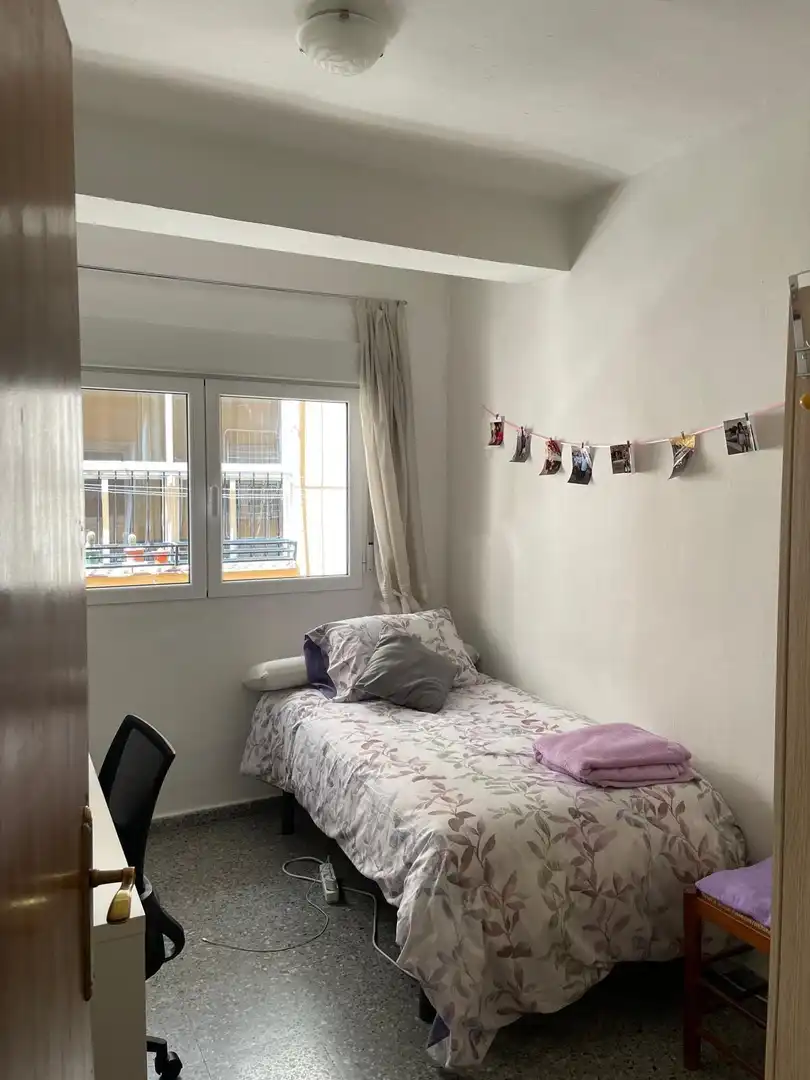 Bedroom of Flat for rent in Granada