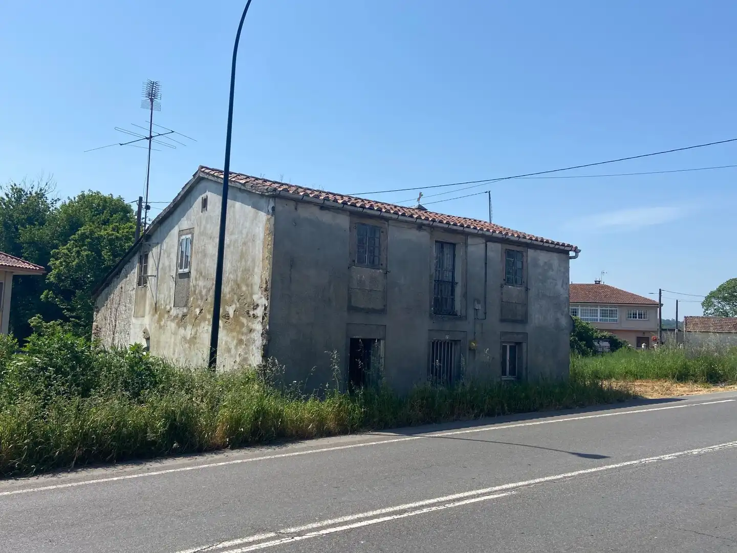 Casa rústica en venda a Lalín