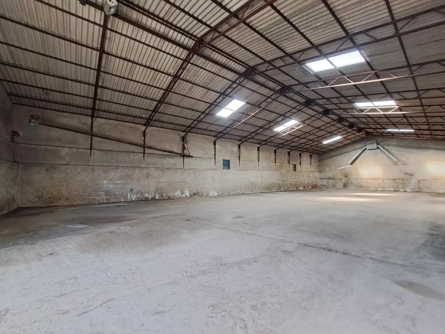 Nave industrial en venta en Torrescárcela