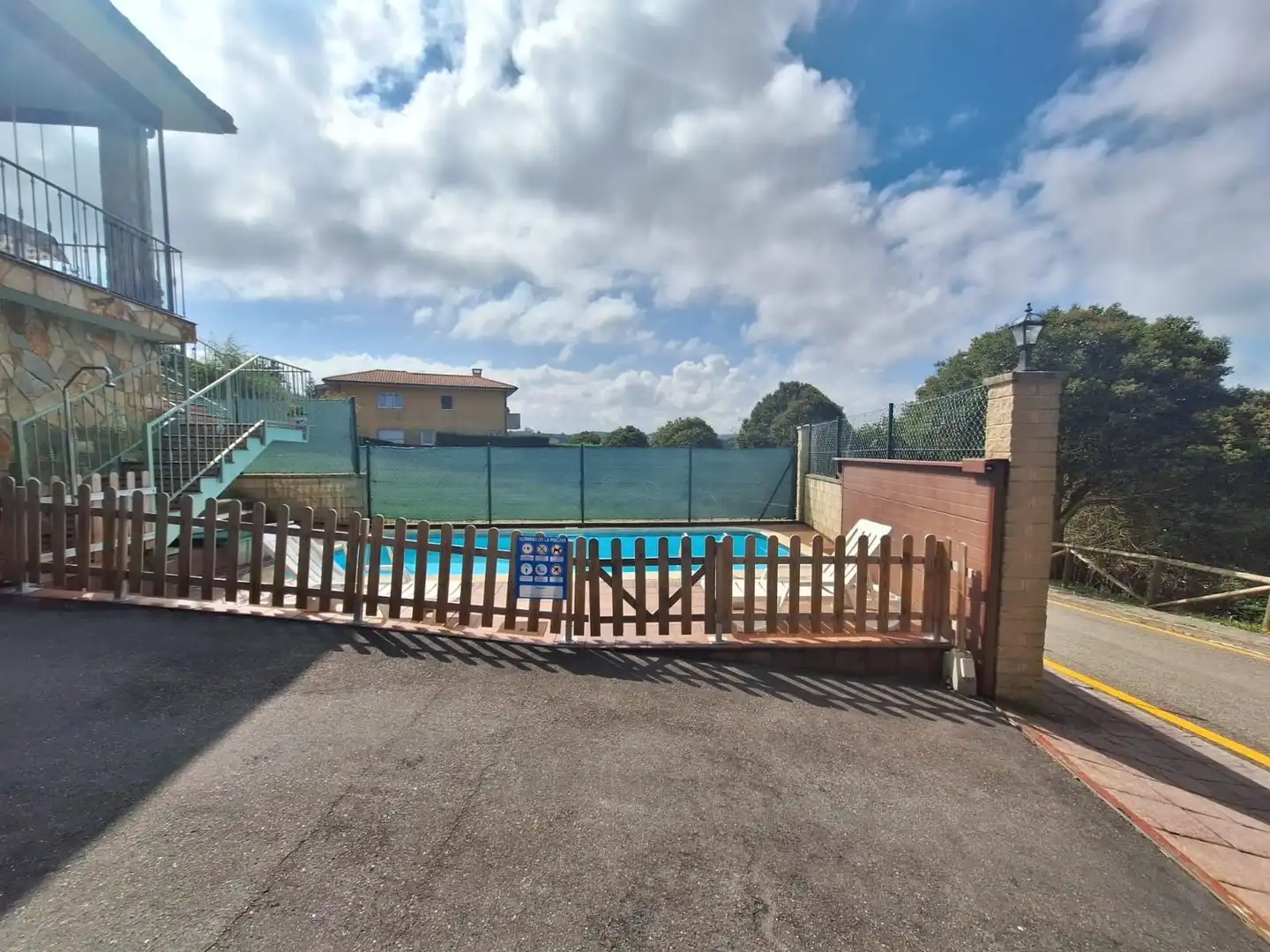 Piscina de Casa o xalet de lloguer en Carreño amb Calefacció, Jardí privat i Piscina