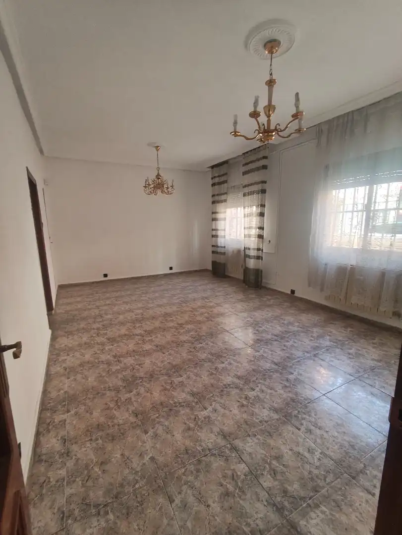 Sala d'estar de Casa o xalet de lloguer en Pinto amb Calefacció, Jardí privat i Forn