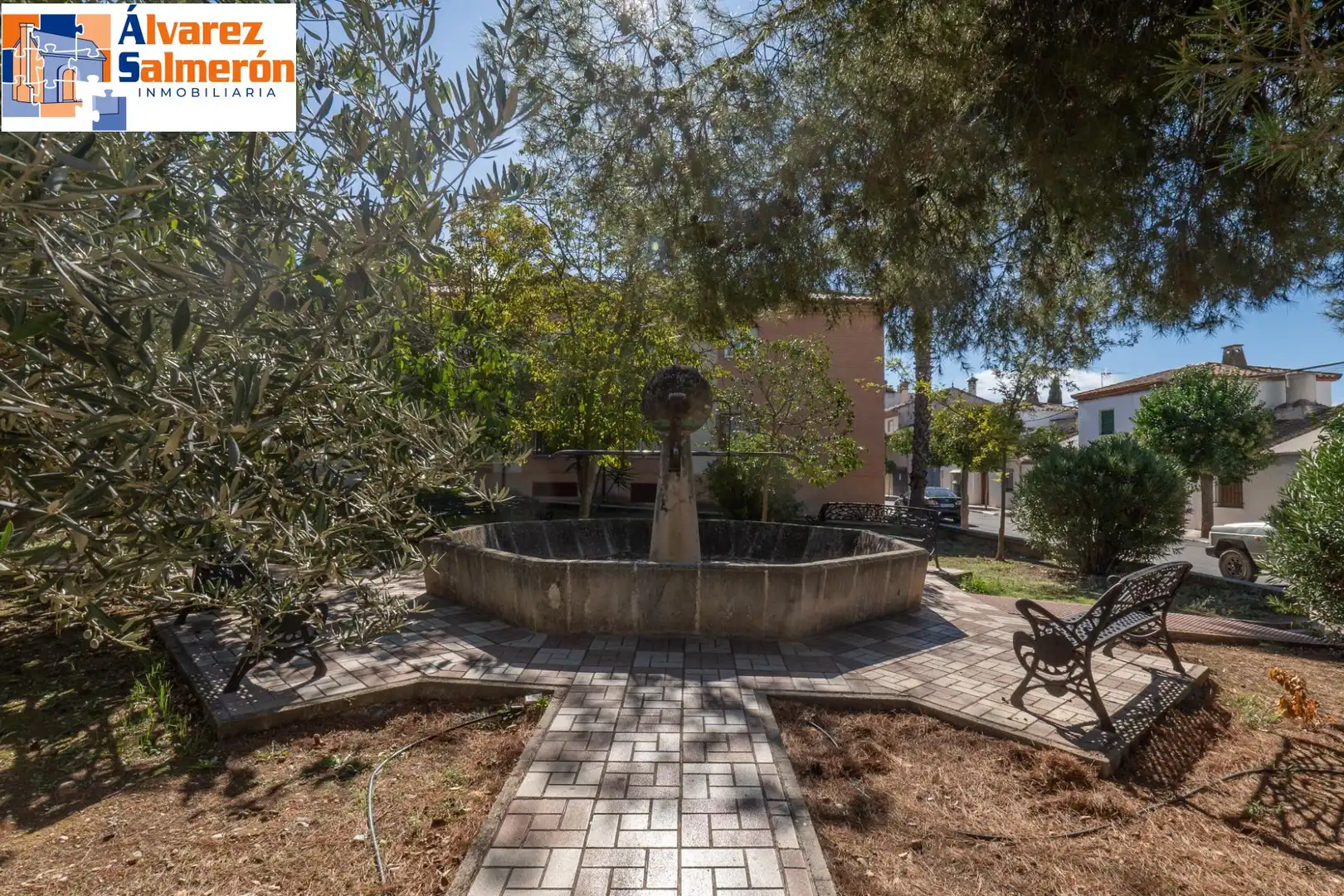 Jardí de Casa o xalet en venda en Albolote amb Terrassa i Balcó