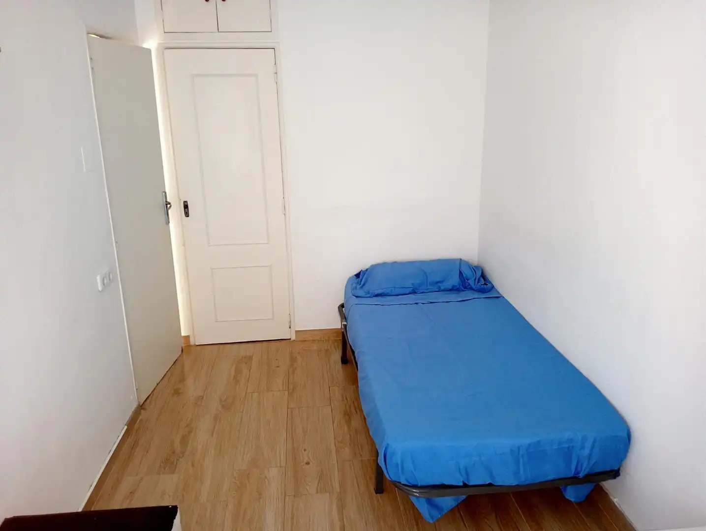 Schlafzimmer von Wohnung zur Miete in Sevilla mit Klimaanlage und Möbliert