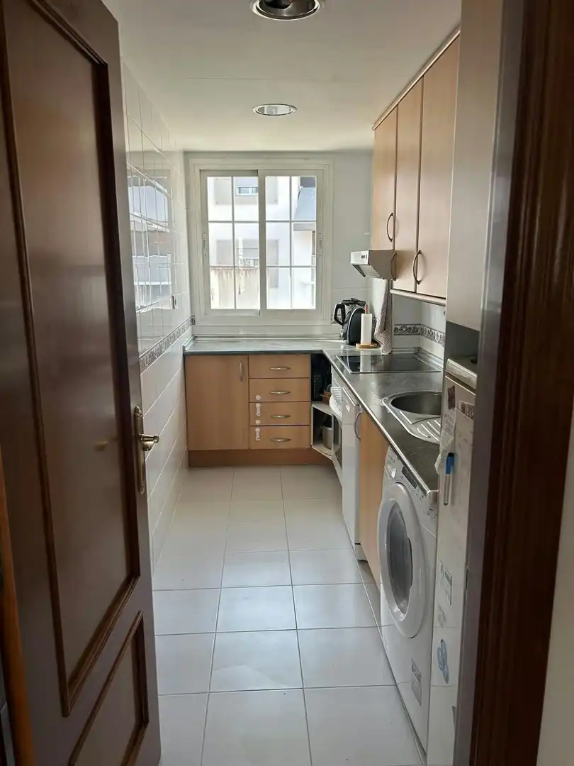Küche von Wohnung zur Miete in Madrid mit Klimaanlage, Heizung und Privatgarten
