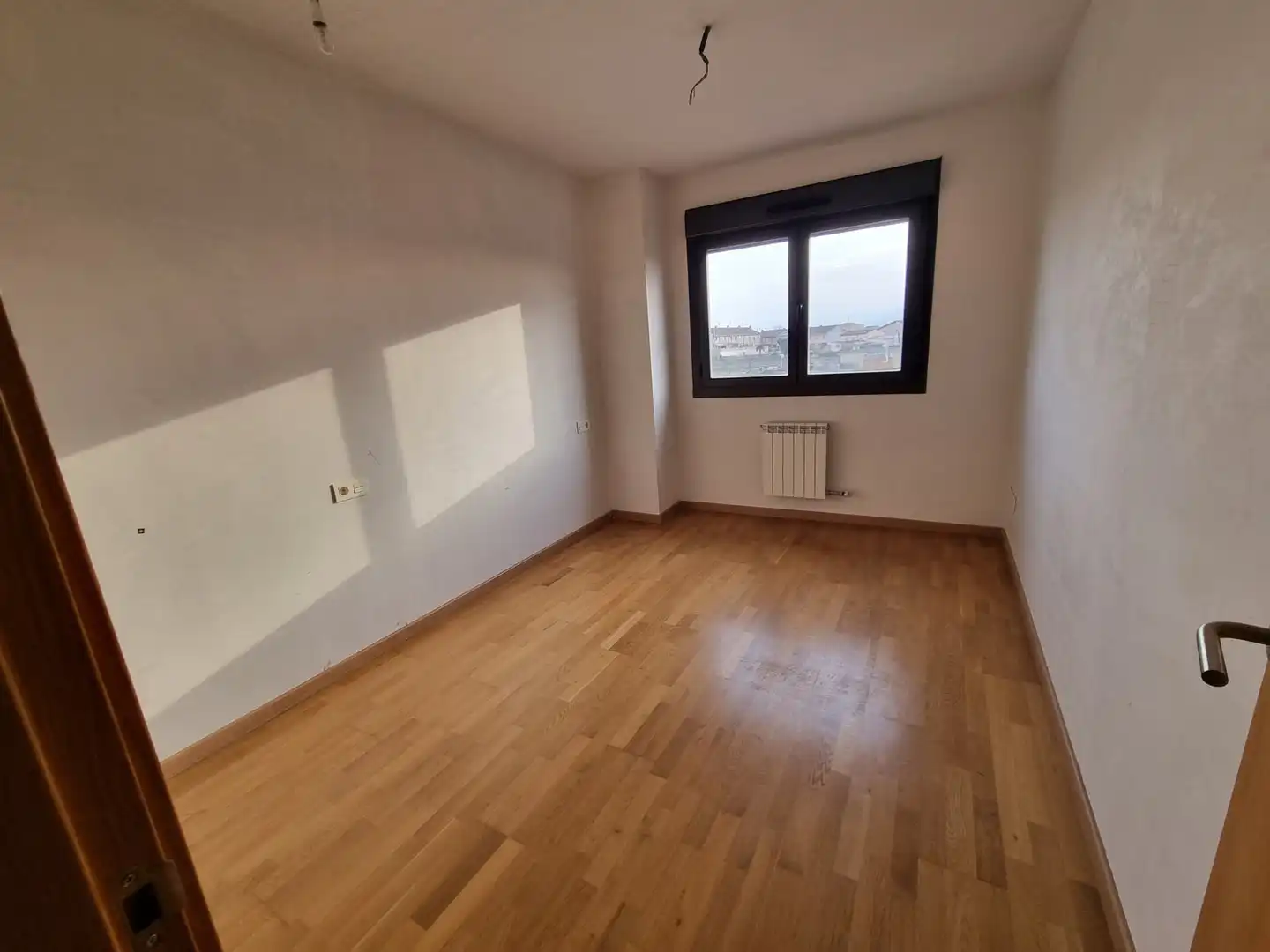 Habitación de Casa adosada en venta en Uruñuela con Calefacción, Jardín privado y Parquet