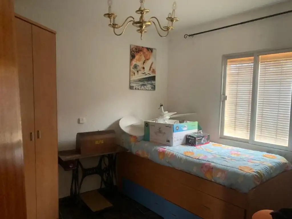 Dormitori de Casa o xalet en venda en Puertollano amb Aire condicionat i Terrassa