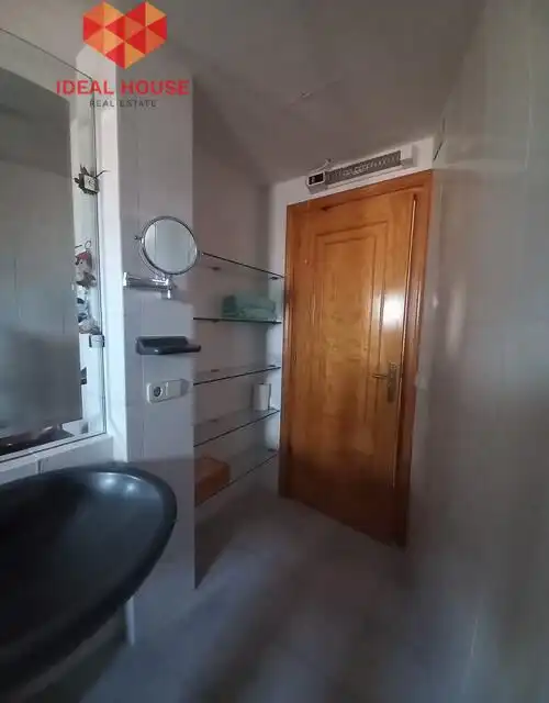 Xalet amb terrassa en venda a Torrecaballeros, imagen 20