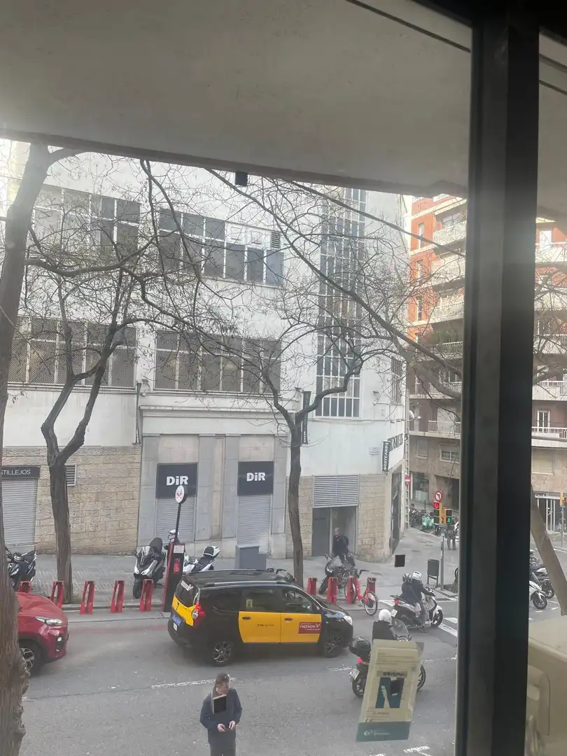 Pis en venda a CASTILLEJOS, 399, Sagrada Família