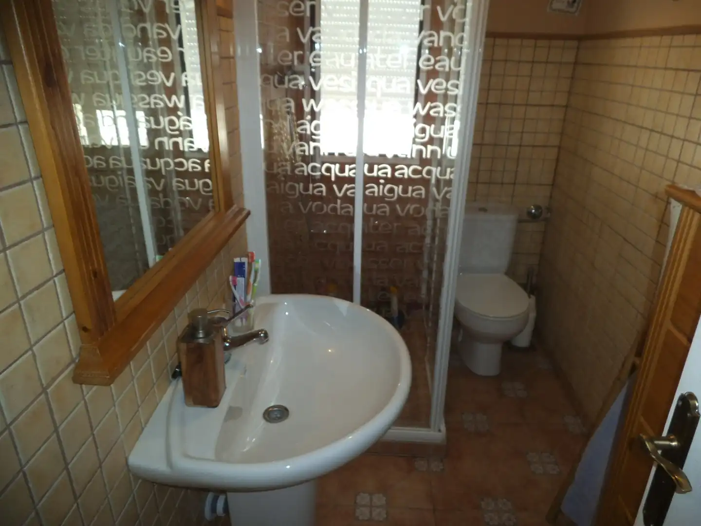 Bathroom of Flat for rent in El Campello  with Air Conditioner, Heating and Furnished
