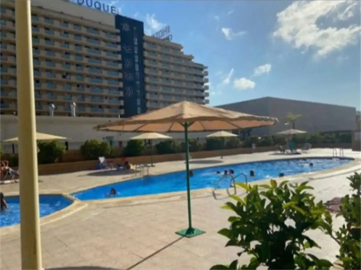 Swimming pool of Apartments for rent in Marina d'Or