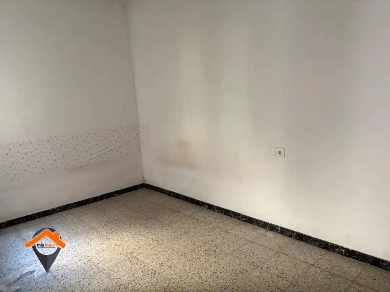 Piso en venta en Sabadell con Balcón