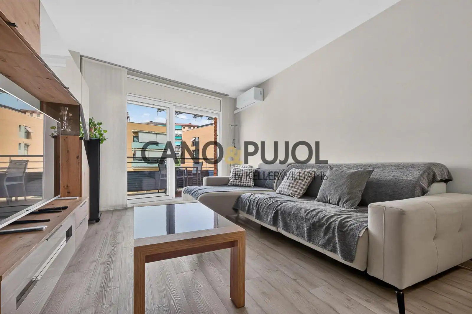 Flat with lift for sale in Polinyà, imagen 2